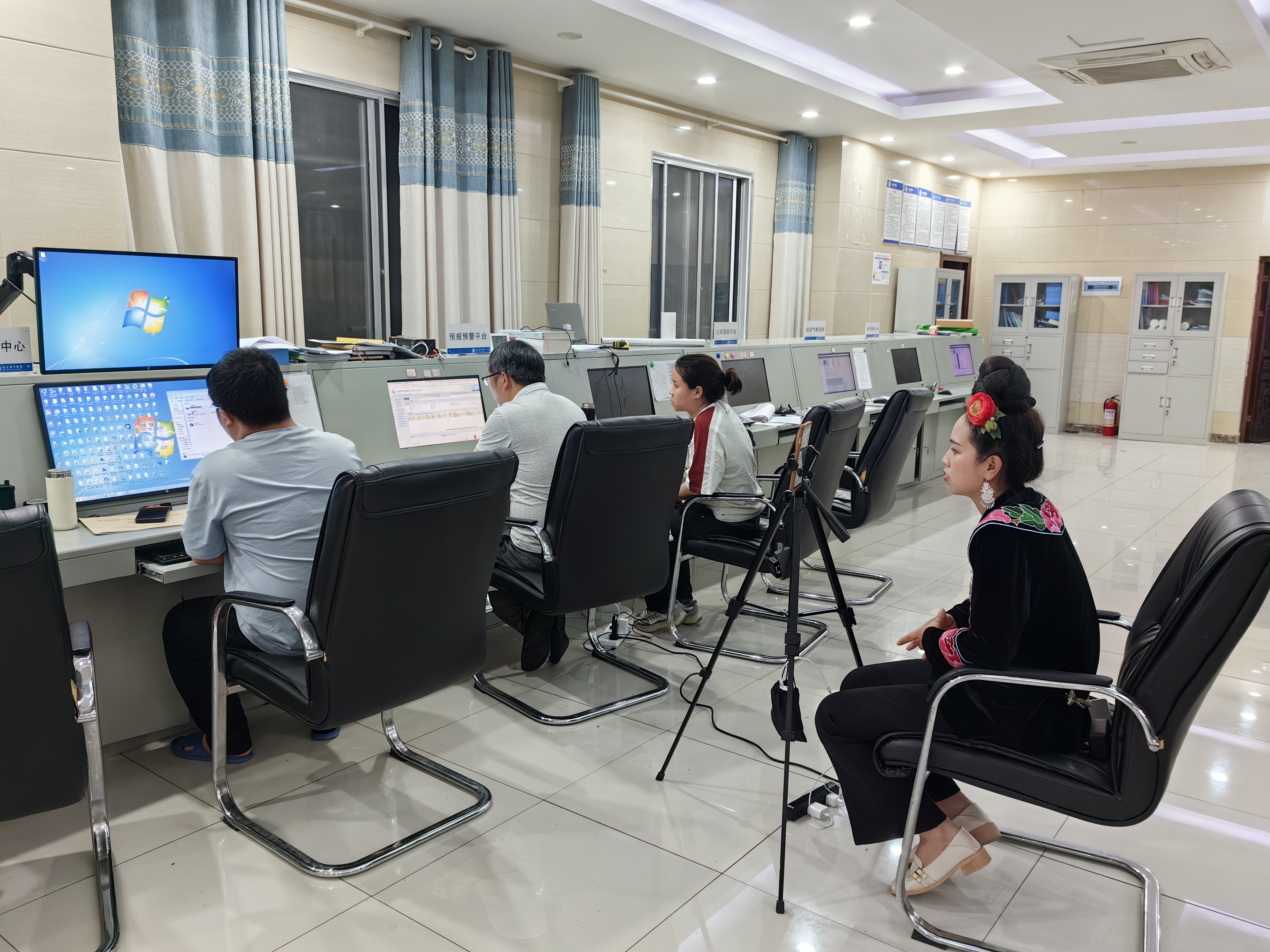 台江县气象局抖音直播现场.jpg