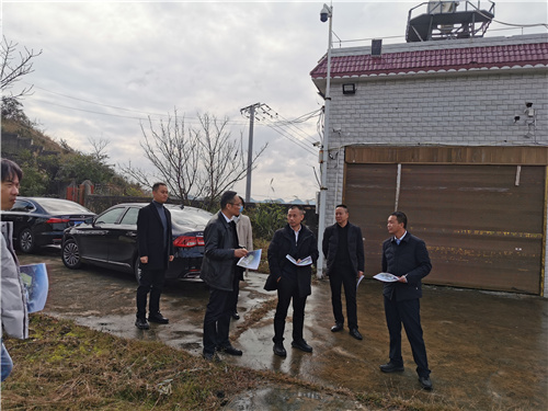 图一:镇宁观测站搬迁拟选址地调研.jpg